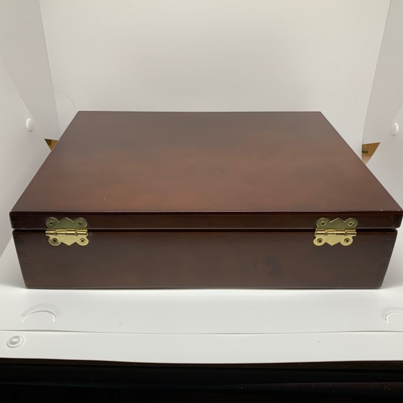 TEA CHEST VTG CHERRY WOOD DOVETAILED TEA CHEST - Picture 9 of 14